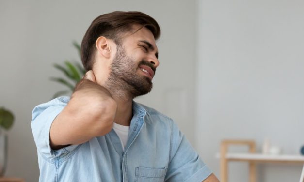 Stiff Neck: Let Us Tell You About Stiff Neck Disease and Treatment